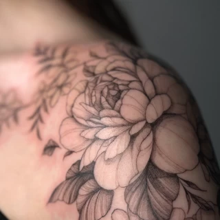 DSC06047 - The Black Hat Tattoo
