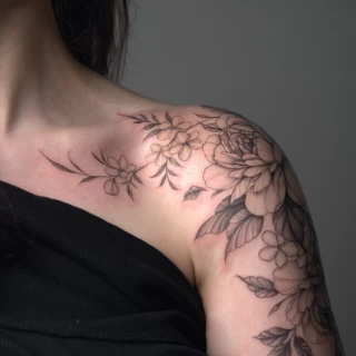 DSC06035 - The Black Hat Tattoo