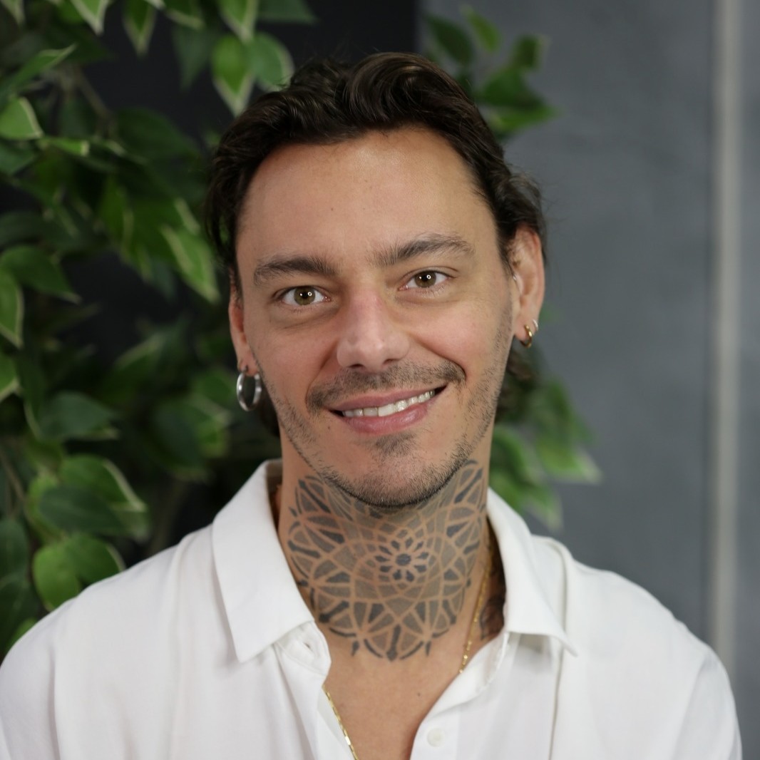 84d9db6b-89be-45b3-9040-769f7342ae7e - The Black Hat Tattoo