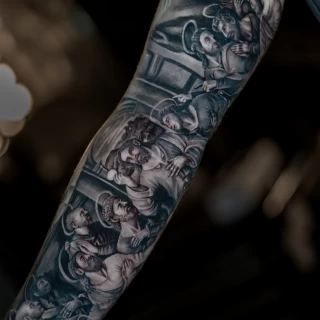 Nicolás - résident artist - Black Hat Dublin - realism - The Black Hat Tattoo