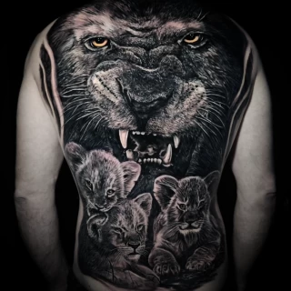 Screenshot_20230524_233110_Instagram - The Black Hat Tattoo