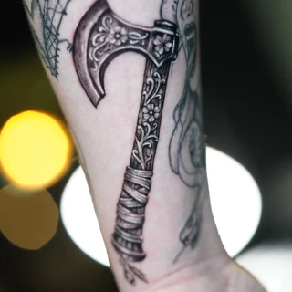Nicolás - résident artist - Black Hat Dublin - realism - The Black Hat Tattoo