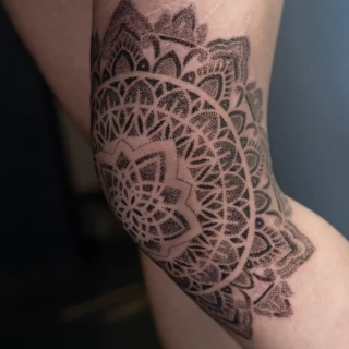 Knee Mandala Ornemental Tattoo - Ornemental Tattoo- Black Hat Tattoo Dublin - The Black Hat Tattoo
