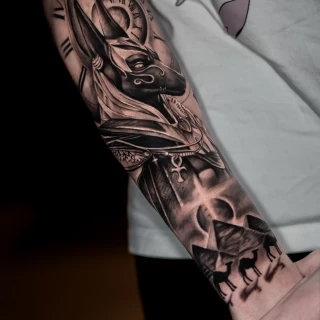 Nicolás - résident artist - Black Hat Dublin - realism - The Black Hat Tattoo