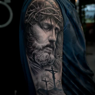 Nicolás - résident artist - Black Hat Dublin - realism - The Black Hat Tattoo