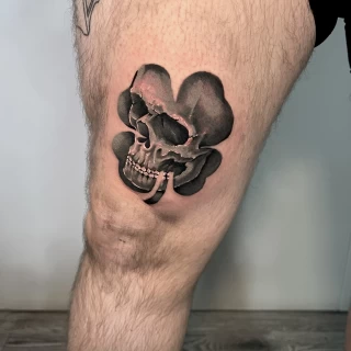 Realistic skull in clover tattoo - Irish & Celtic Tattoo - Black Hat Tattoo Dublin - The Black Hat Tattoo