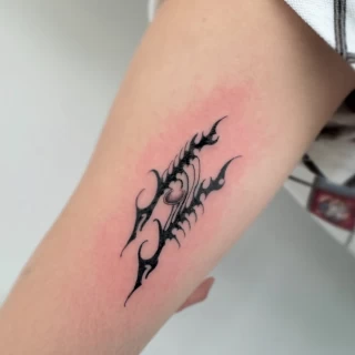 Galilea - resident artist - Black Hat Dublin - cybersigilism - The Black Hat Tattoo