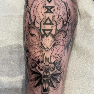 56fbbb47-cd82-423d-b173-ad3046fdf981 - The Black Hat Tattoo