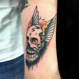 Skull and wings - OldSchool Tattoo - Black Hat Tattoo Dublin - The Black Hat Tattoo