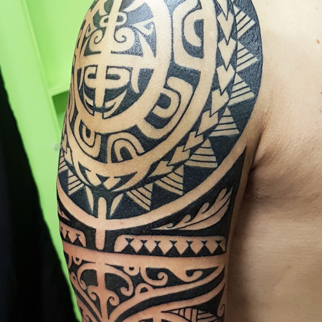Back Hat Tattoo Nice 2023 - Nad Savarino - Tattoo Artist Guest Nice6 - The Black Hat Tattoo