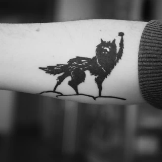 Back Hat Tattoo Nice 2023 - Melissa - Tattoo Artist Nice7 - The Black Hat Tattoo
