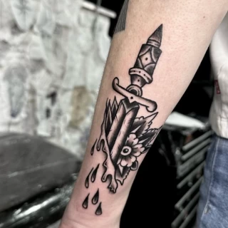 Dagger on arm - OldSchool Tattoo - Black Hat Tattoo Dublin - The Black Hat Tattoo