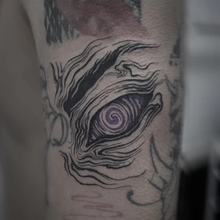 Suhee - The Black Hat Tattoo