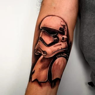 Nicolás - résident artist - Black Hat Dublin - realism - The Black Hat Tattoo
