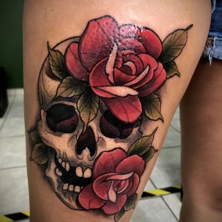 rose Tattoo - Tattoo Neotraditionnal - Black Hat Tattoo Dublin - The Black Hat Tattoo