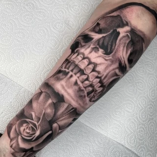 81A7E77E-33CA-4C2D-A678-174C22A42835 - The Black Hat Tattoo