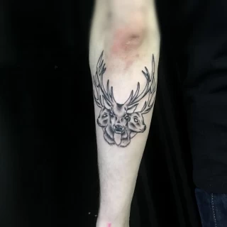Deer Tattoo - Dublin - minimal on leg - The Black Hat Tattoo