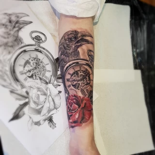 Crwo and rowe - Realism, Microrealism and Portrait Tattoo - Black Hat Tattoo Dublin - The Black Hat Tattoo