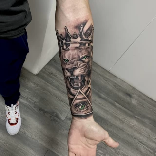 Lion realistic tattoo - Lion Tattoo - Black Hat Tattoo Dublin - The Black Hat Tattoo
